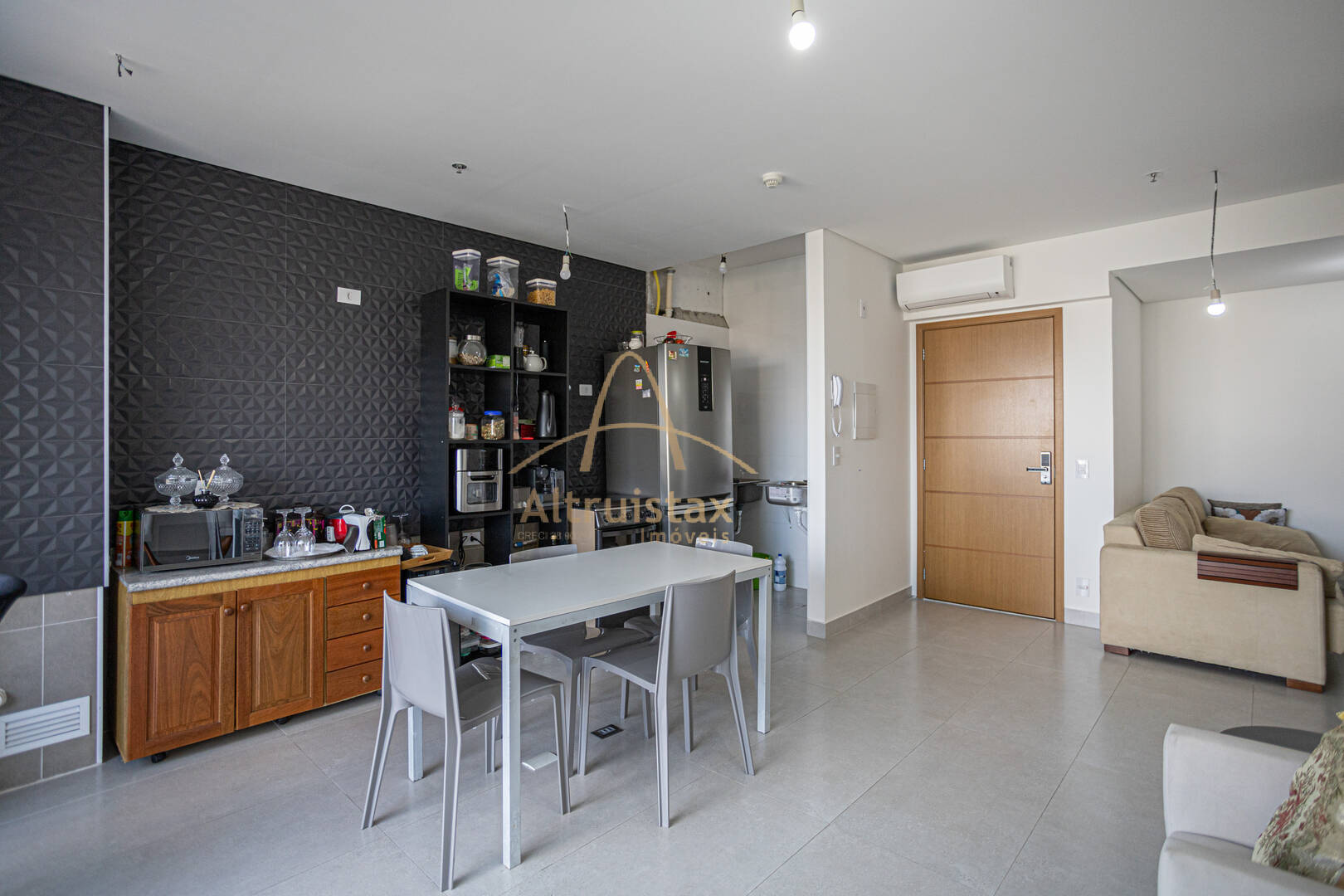 Apartamento à venda com 2 quartos, 62m² - Foto 3