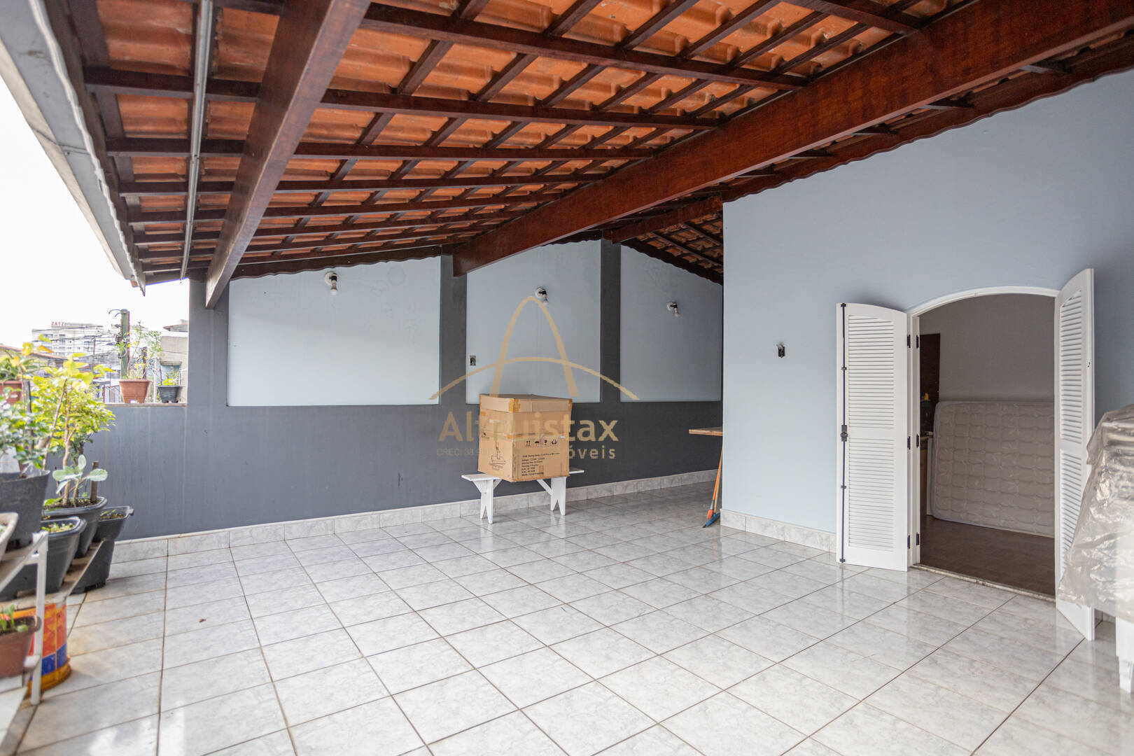 Casa à venda com 2 quartos, 186m² - Foto 12