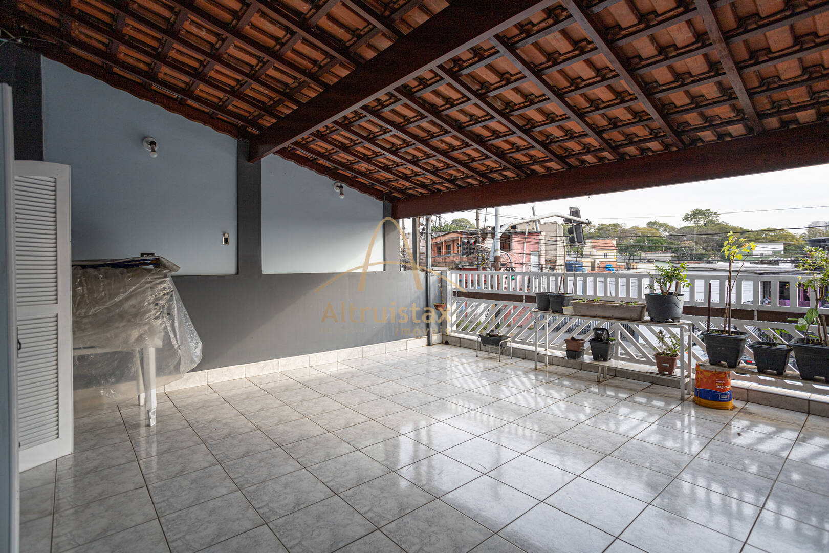 Casa à venda com 2 quartos, 186m² - Foto 13