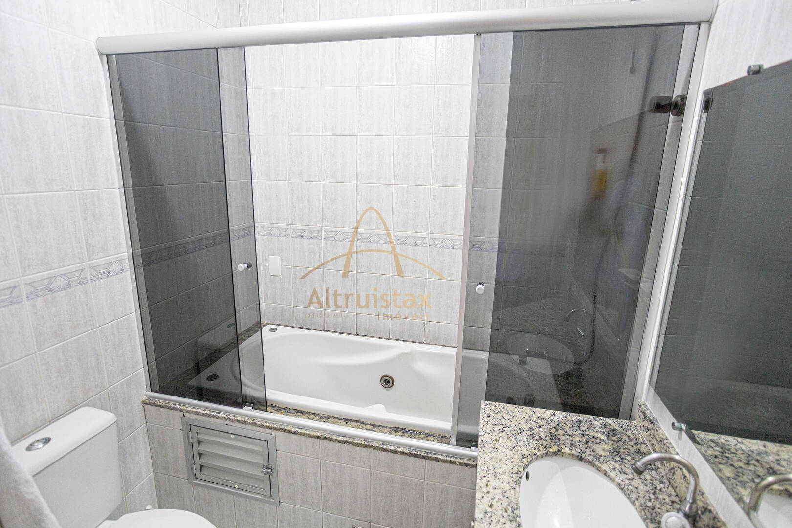 Apartamento à venda com 3 quartos, 96m² - Foto 14