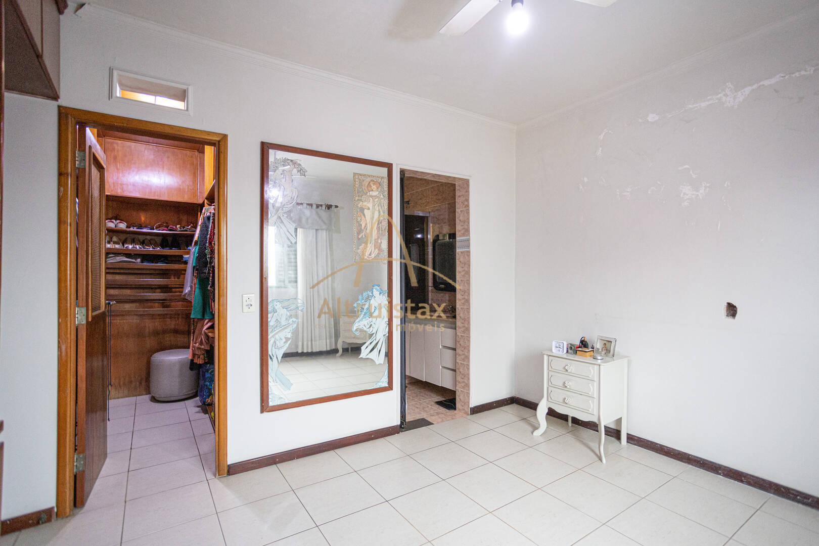 Apartamento à venda com 3 quartos, 118m² - Foto 14