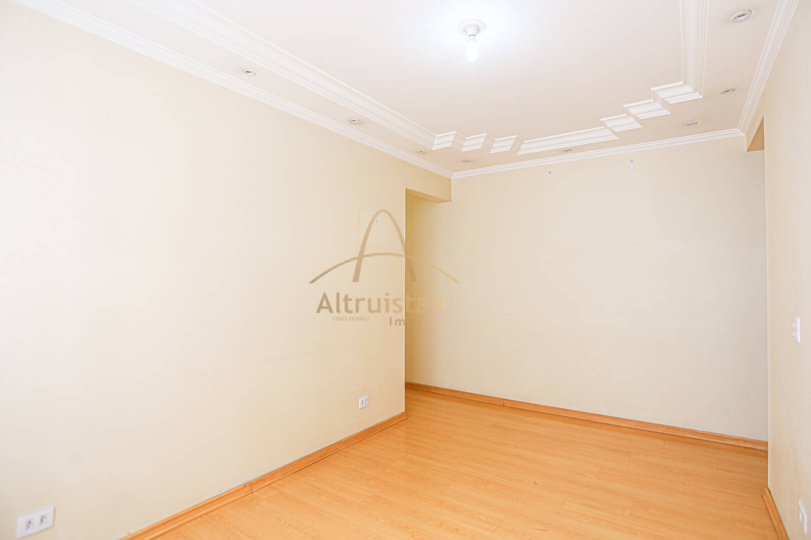 Apartamento à venda com 2 quartos, 63m² - Foto 4