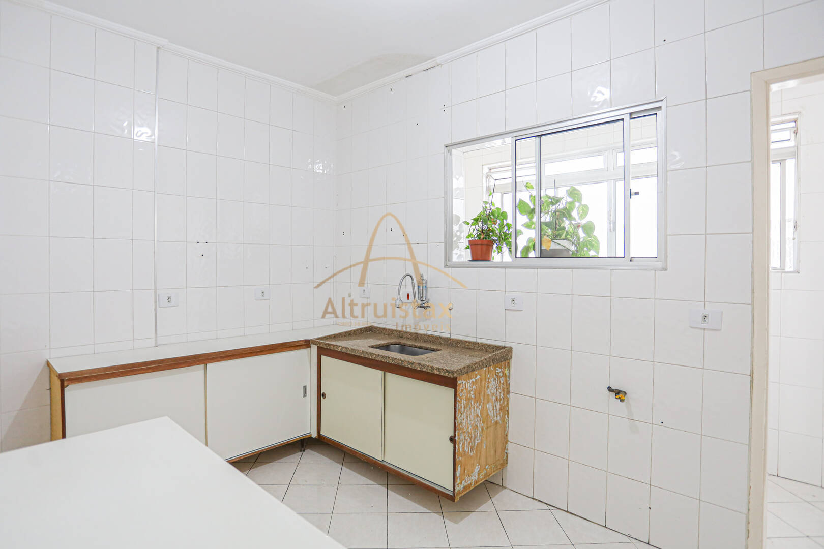 Apartamento à venda com 2 quartos, 63m² - Foto 5