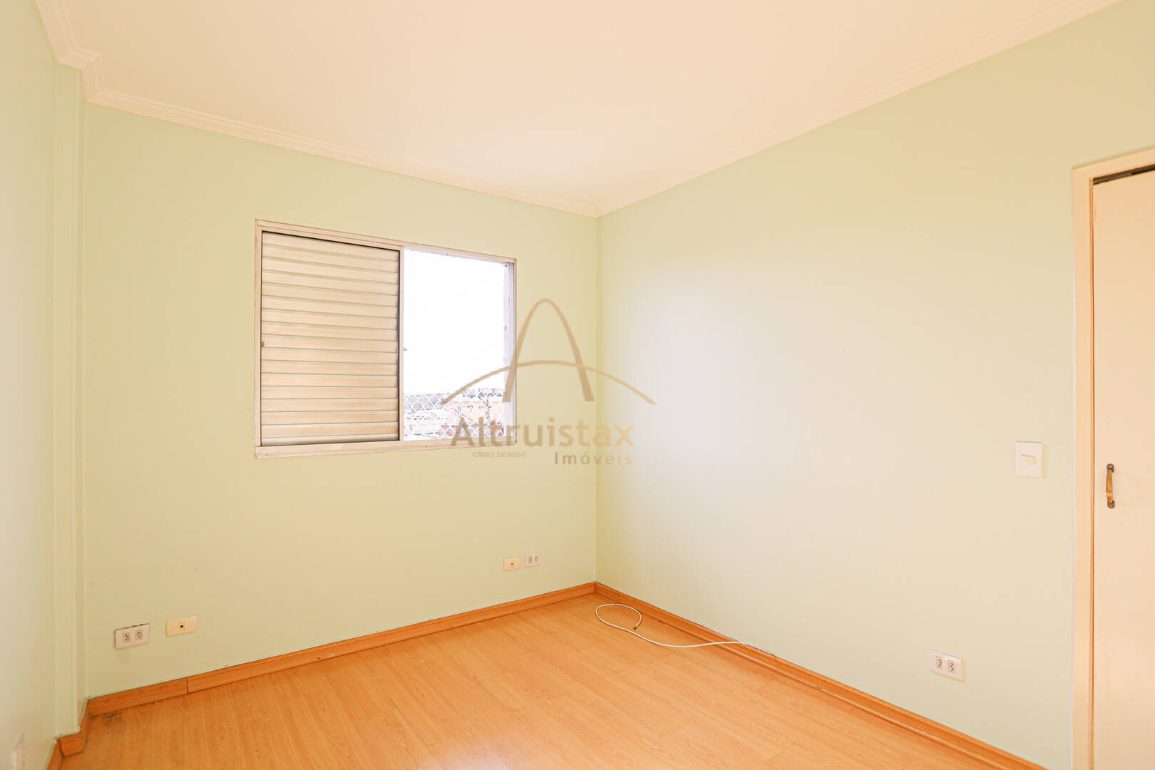 Apartamento à venda com 2 quartos, 63m² - Foto 11