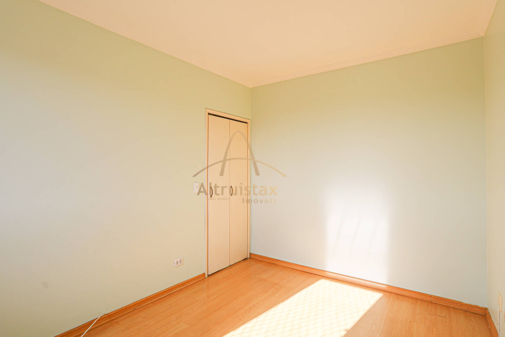 Apartamento à venda com 2 quartos, 63m² - Foto 12