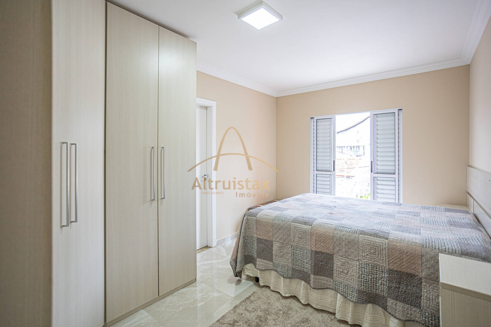 Casa à venda com 3 quartos, 140m² - Foto 14