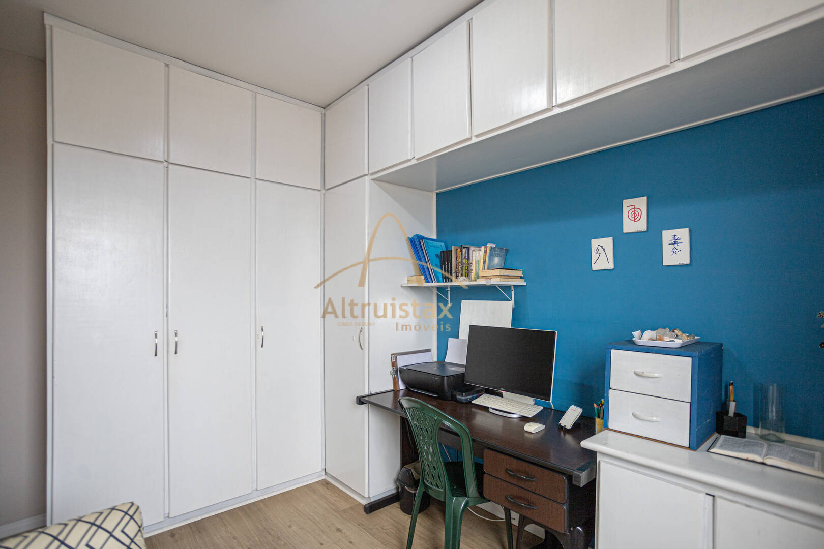 Apartamento à venda com 2 quartos, 63m² - Foto 9