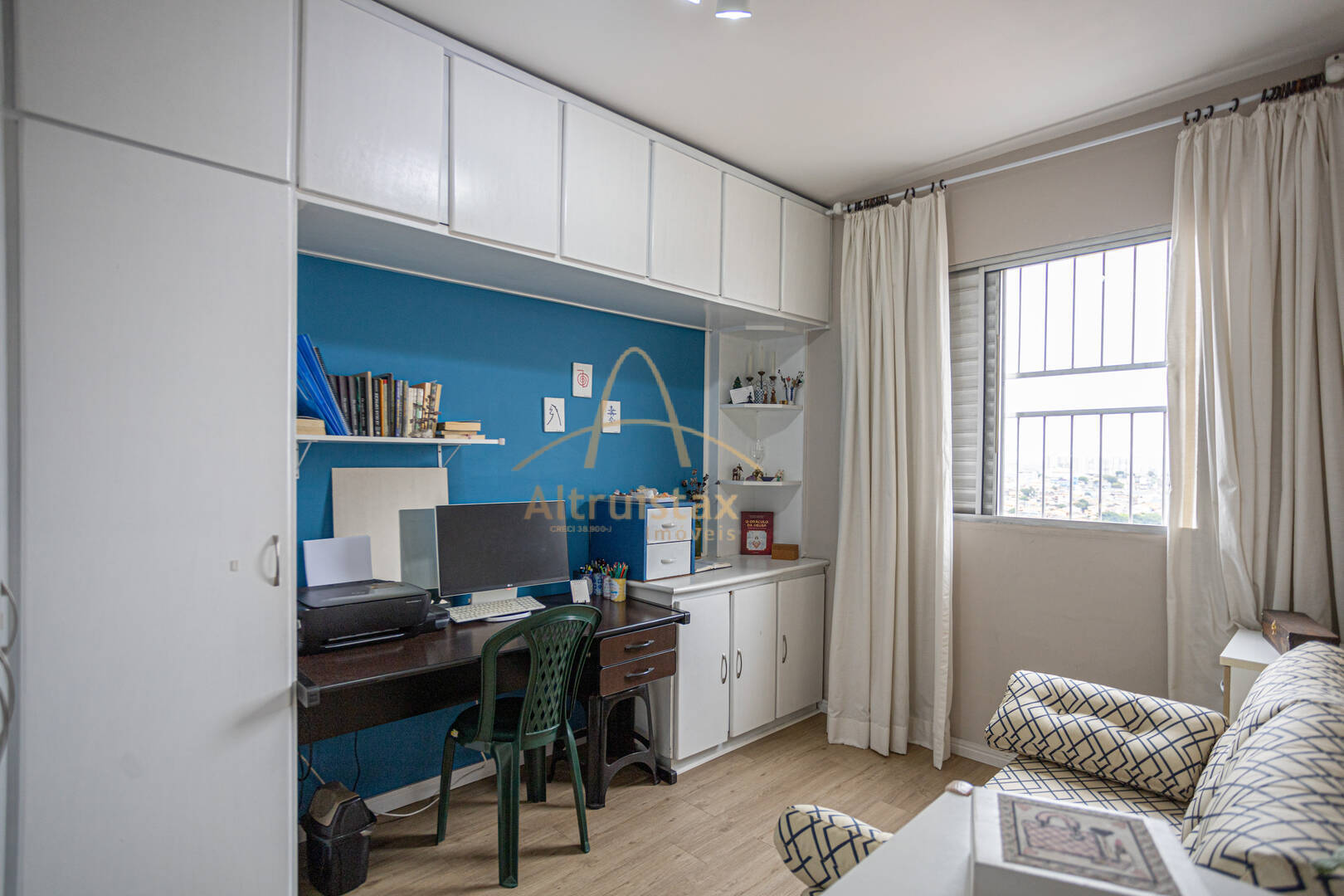 Apartamento à venda com 2 quartos, 63m² - Foto 10