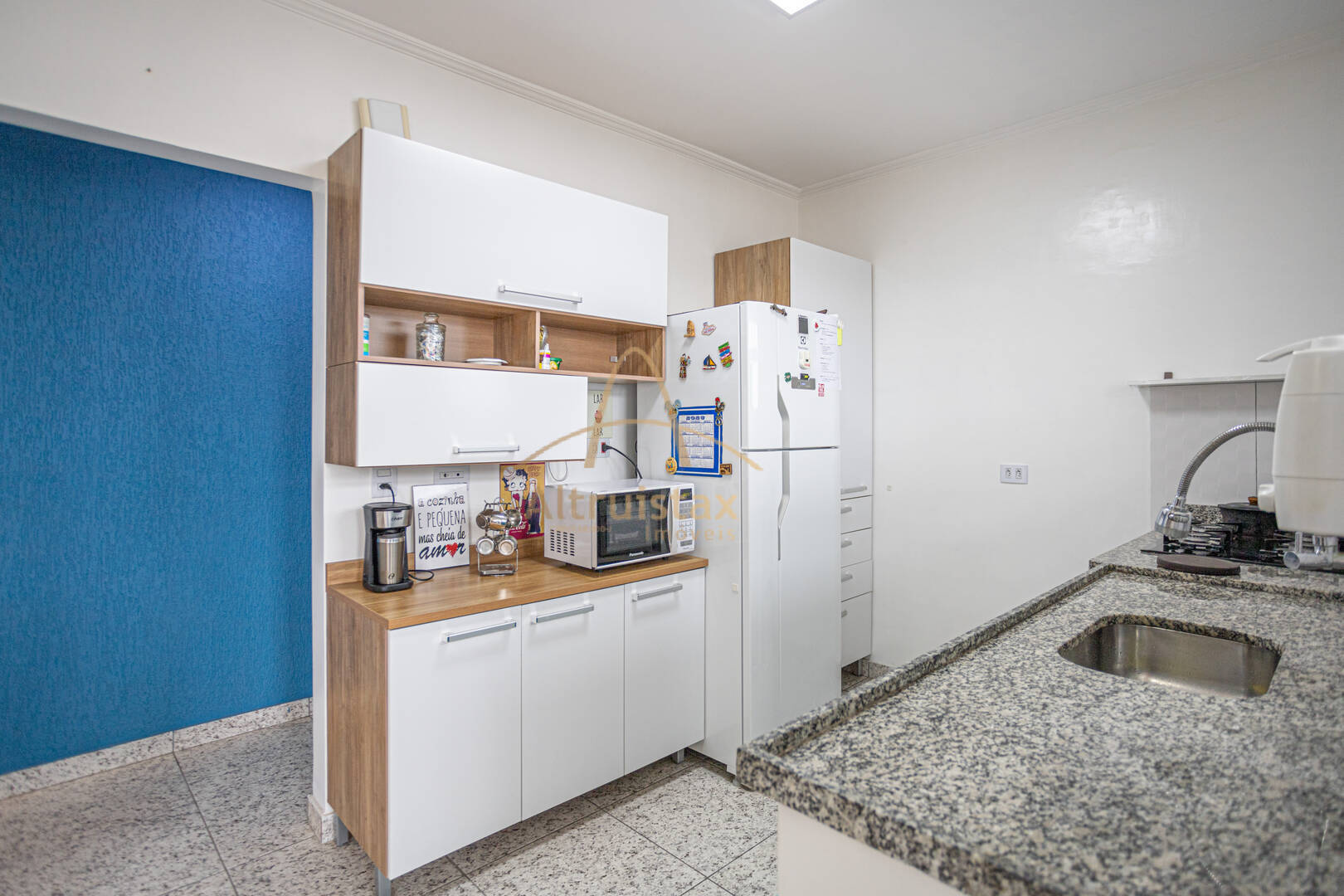 Apartamento à venda com 2 quartos, 63m² - Foto 13