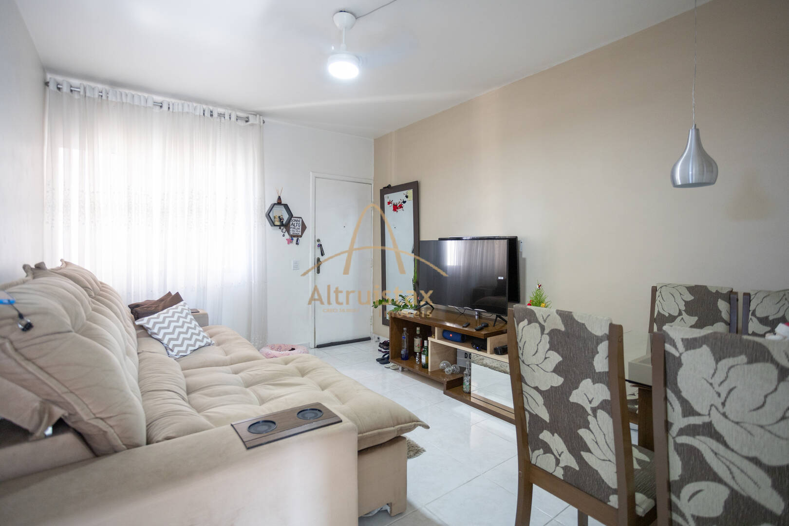 Apartamento à venda com 2 quartos, 54m² - Foto 1