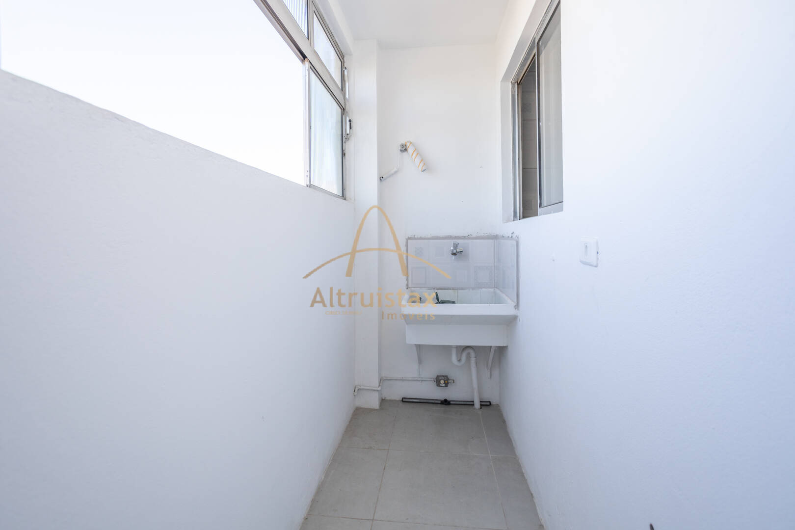 Apartamento à venda com 2 quartos, 54m² - Foto 14