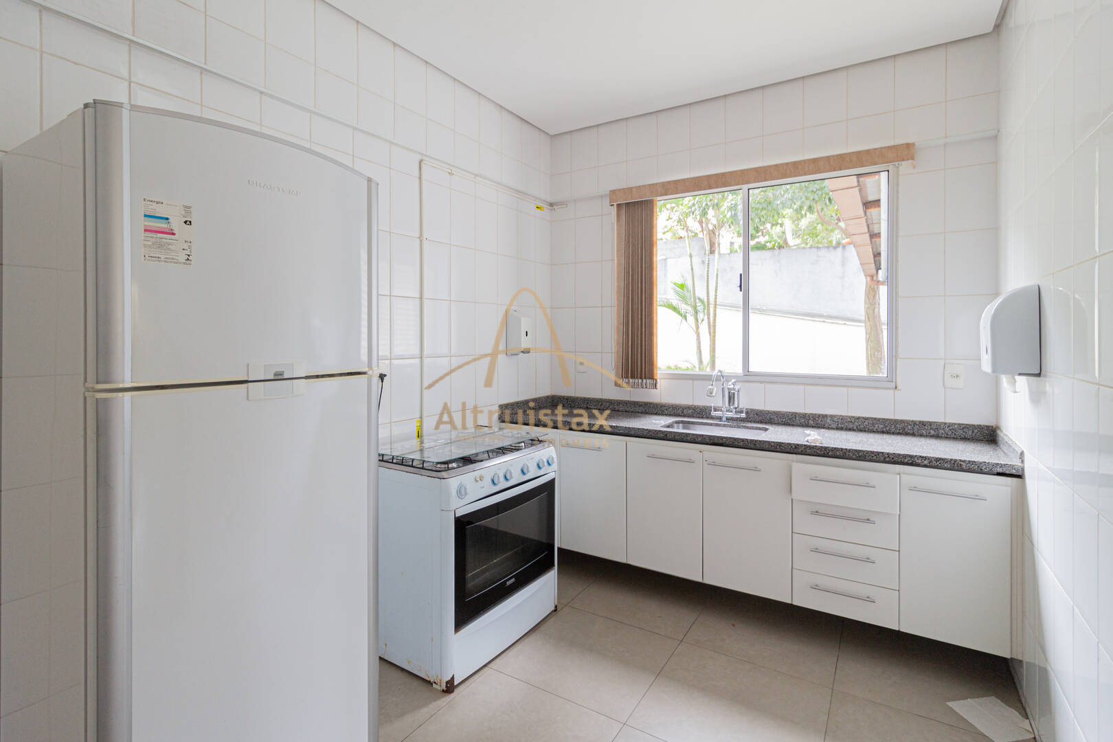 Apartamento à venda com 2 quartos, 63m² - Foto 38