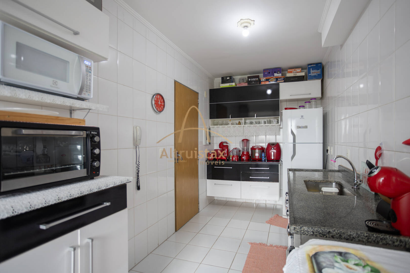 Apartamento à venda com 2 quartos, 63m² - Foto 14