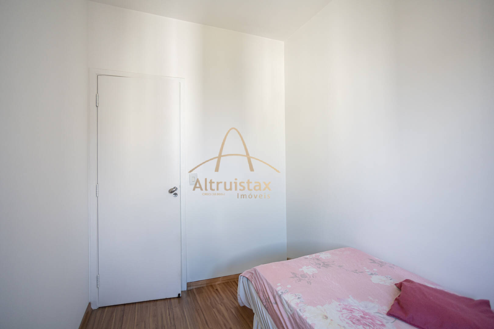 Apartamento à venda com 3 quartos, 65m² - Foto 10