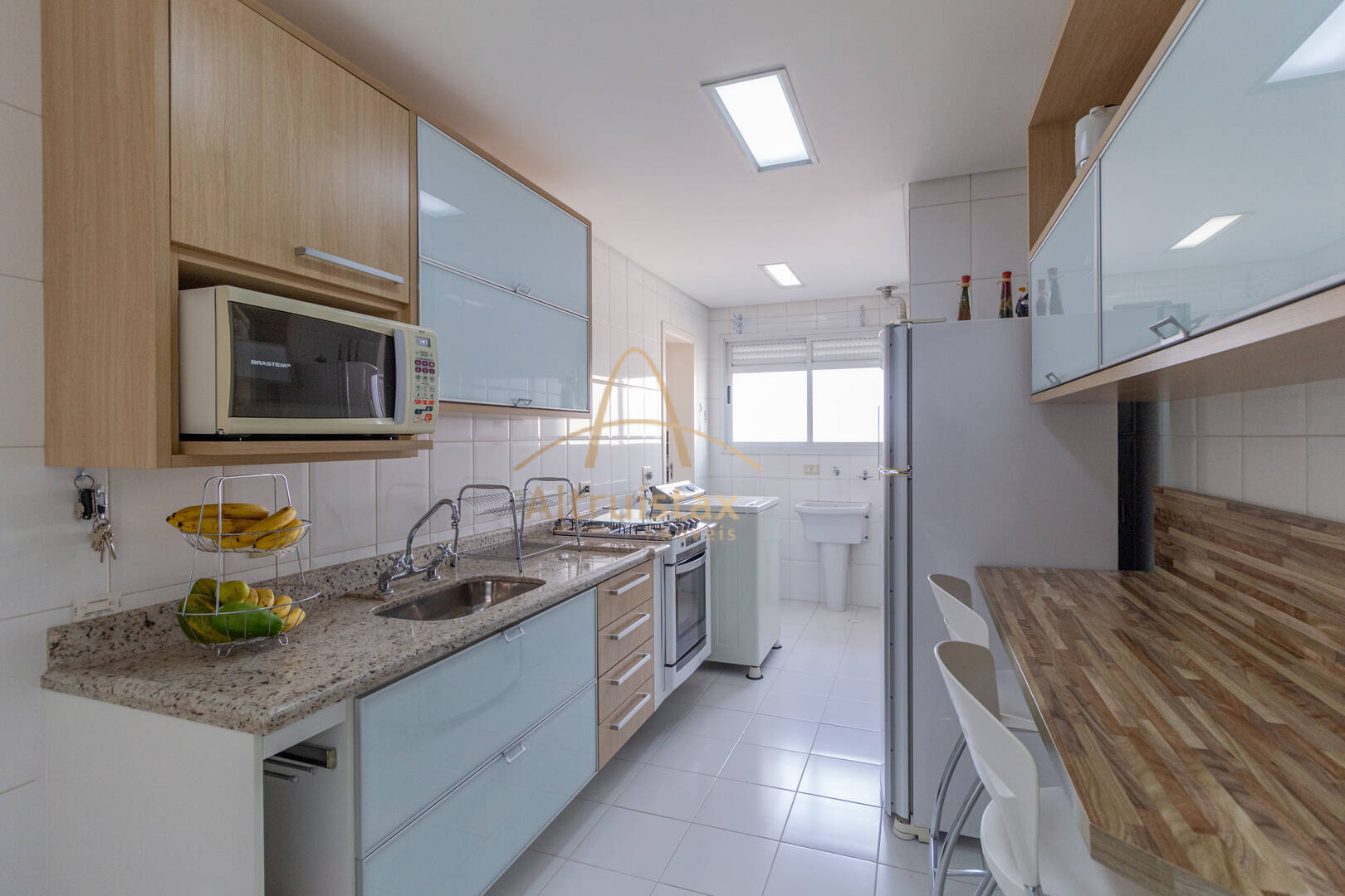 Apartamento à venda com 3 quartos, 92m² - Foto 8