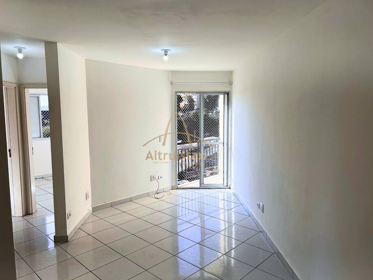 Apartamento à venda com 2 quartos, 51m² - Foto 1