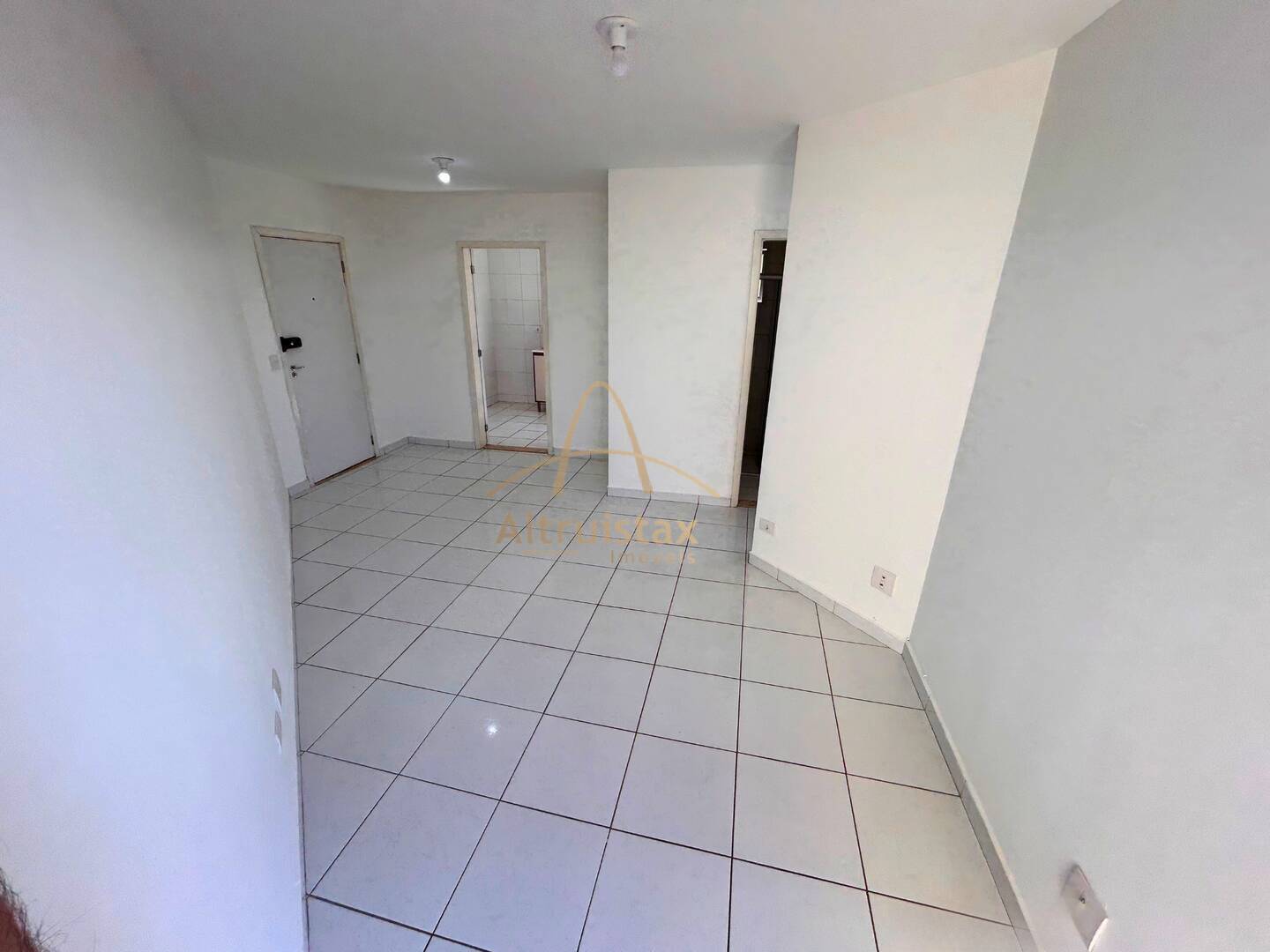 Apartamento à venda com 2 quartos, 51m² - Foto 2