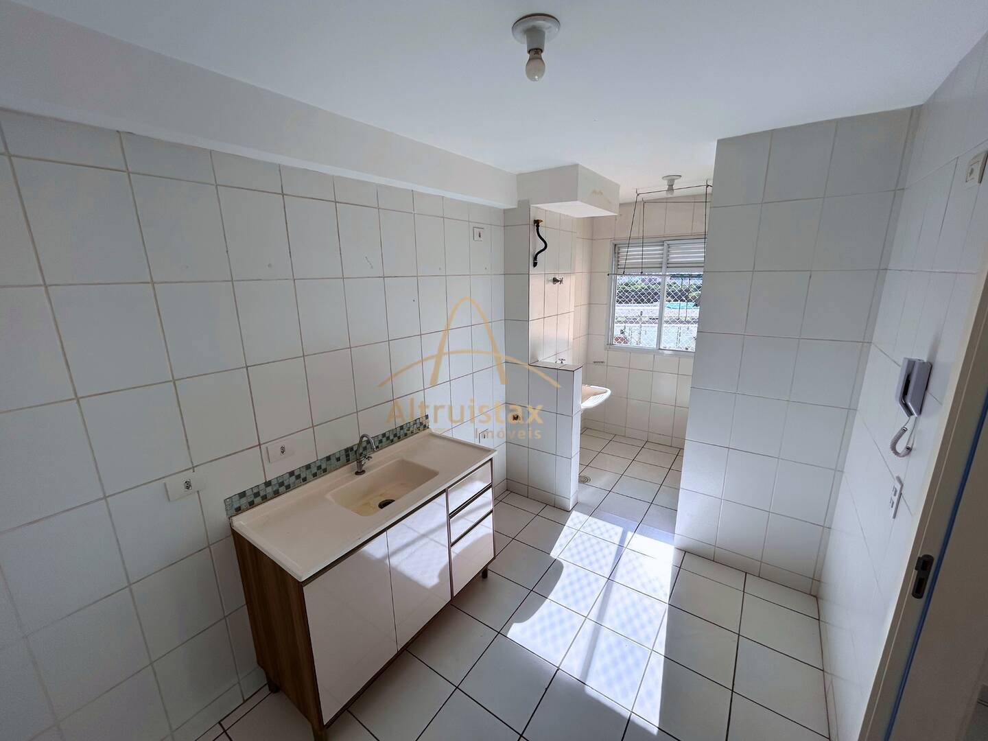 Apartamento à venda com 2 quartos, 51m² - Foto 4