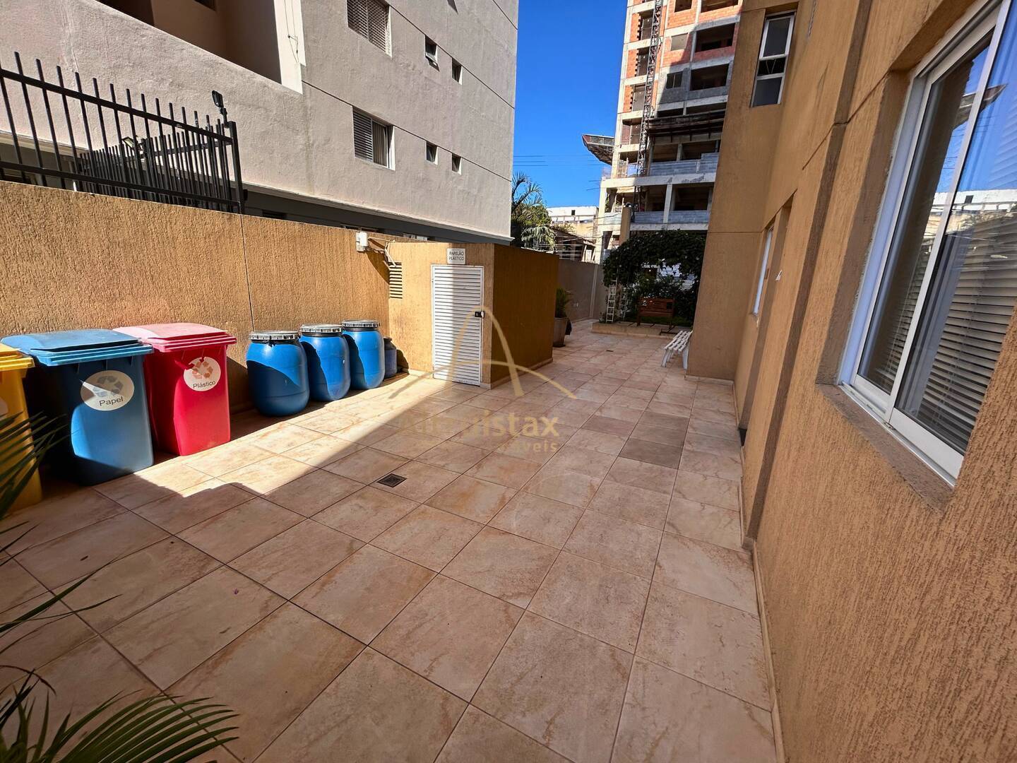 Apartamento à venda com 3 quartos, 73m² - Foto 55