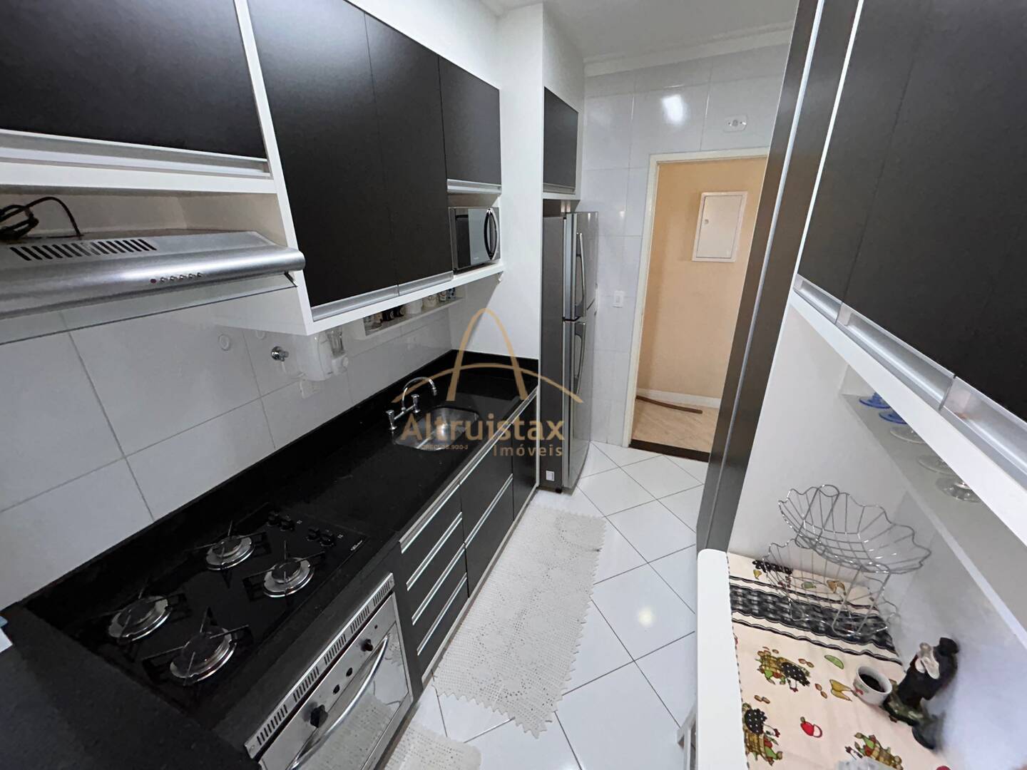 Apartamento à venda com 3 quartos, 73m² - Foto 18