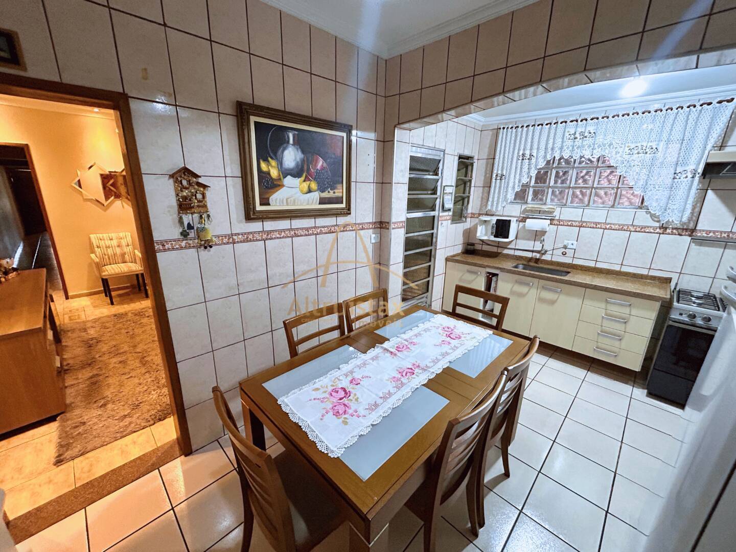 Casa à venda com 3 quartos, 342m² - Foto 6