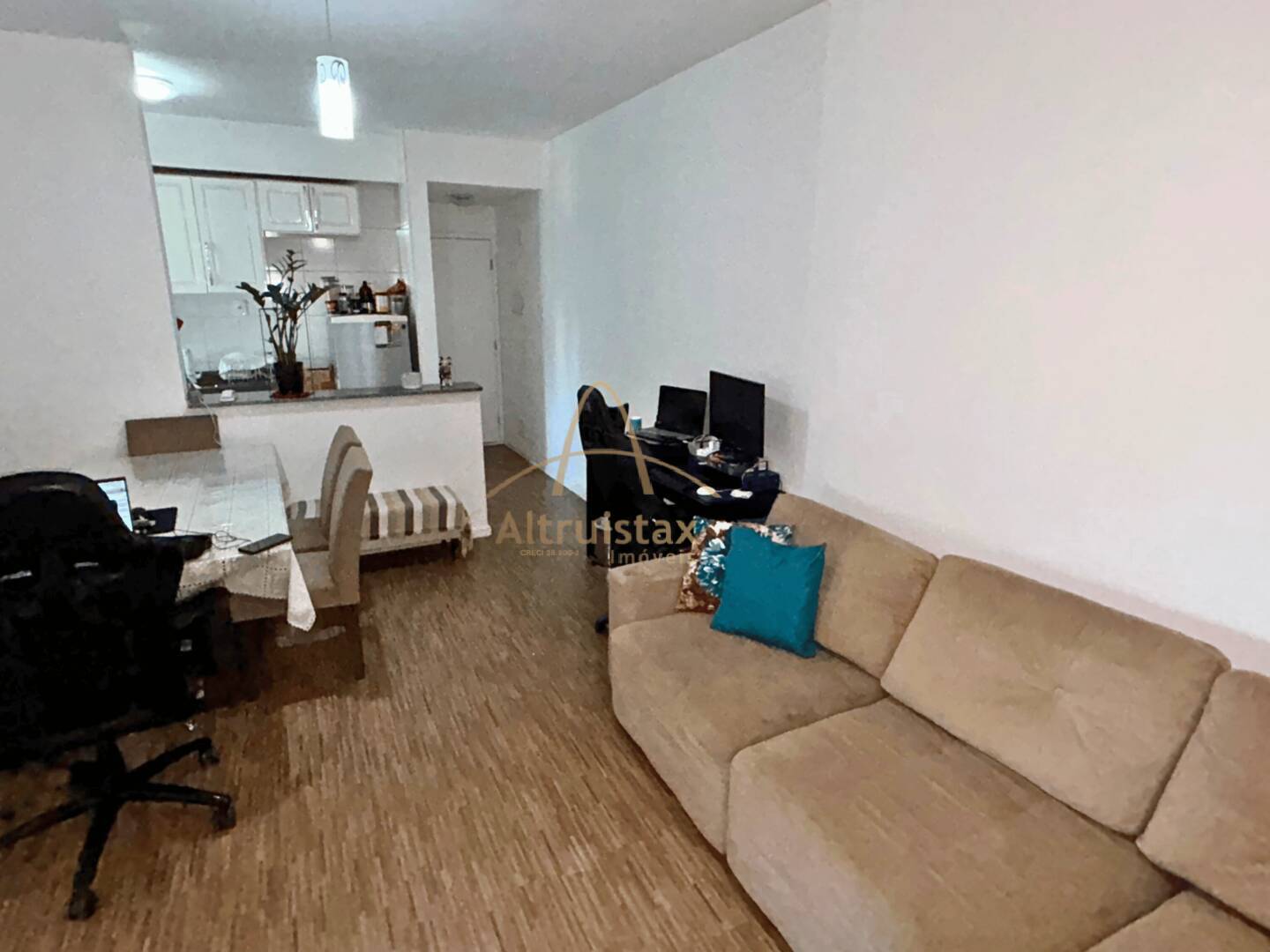 Apartamento à venda com 3 quartos, 75m² - Foto 6