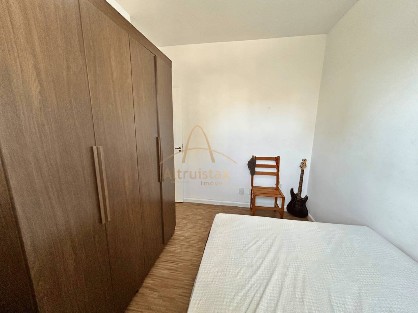 Apartamento à venda com 3 quartos, 75m² - Foto 14