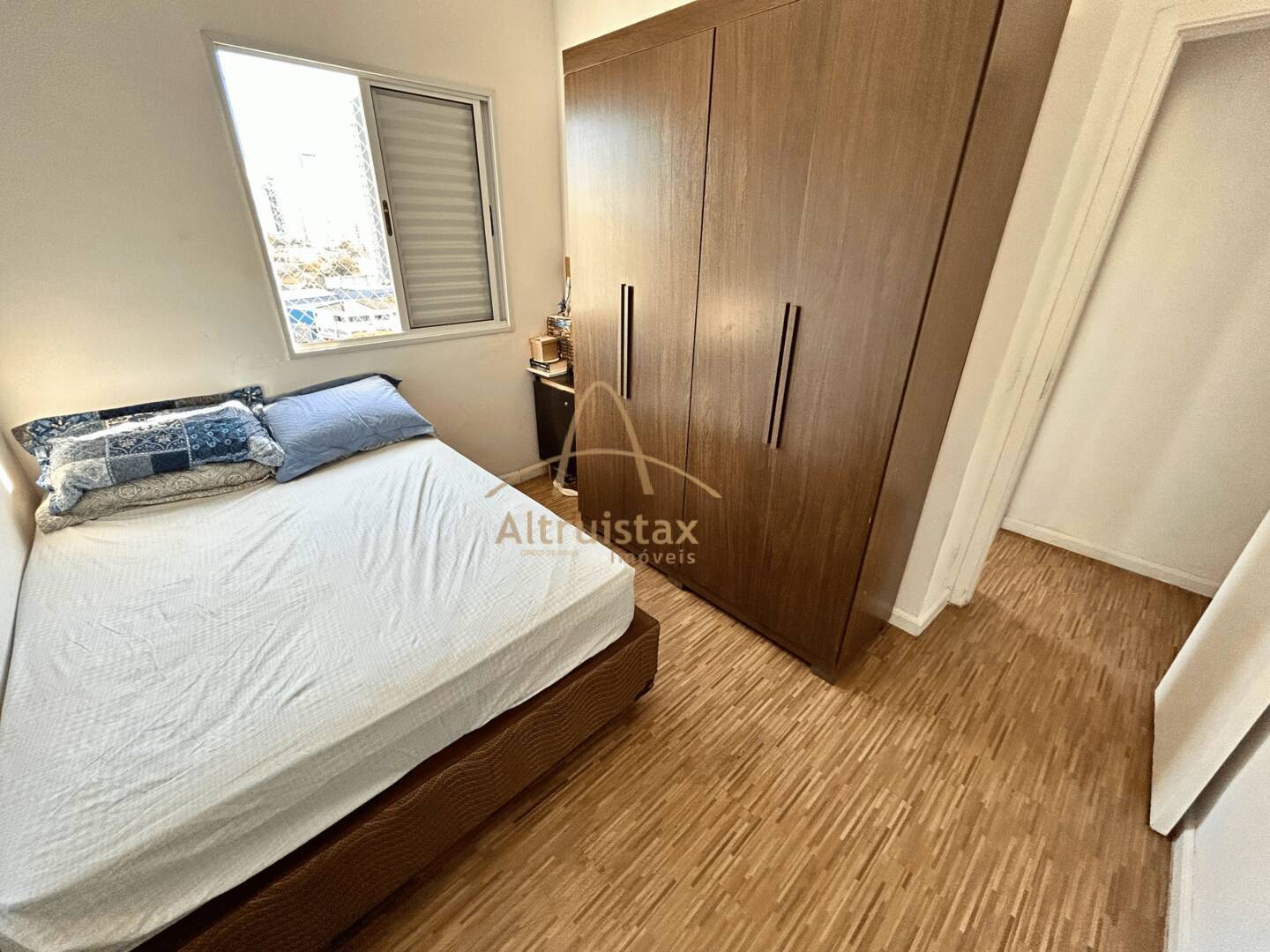 Apartamento à venda com 3 quartos, 75m² - Foto 15