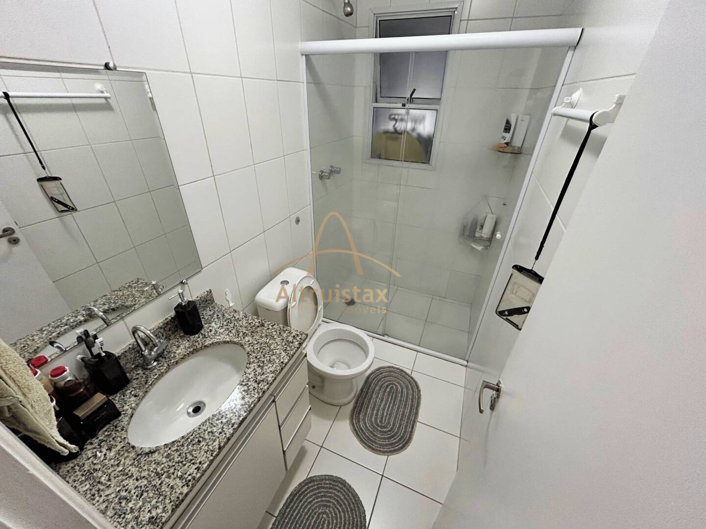 Apartamento à venda com 3 quartos, 75m² - Foto 11