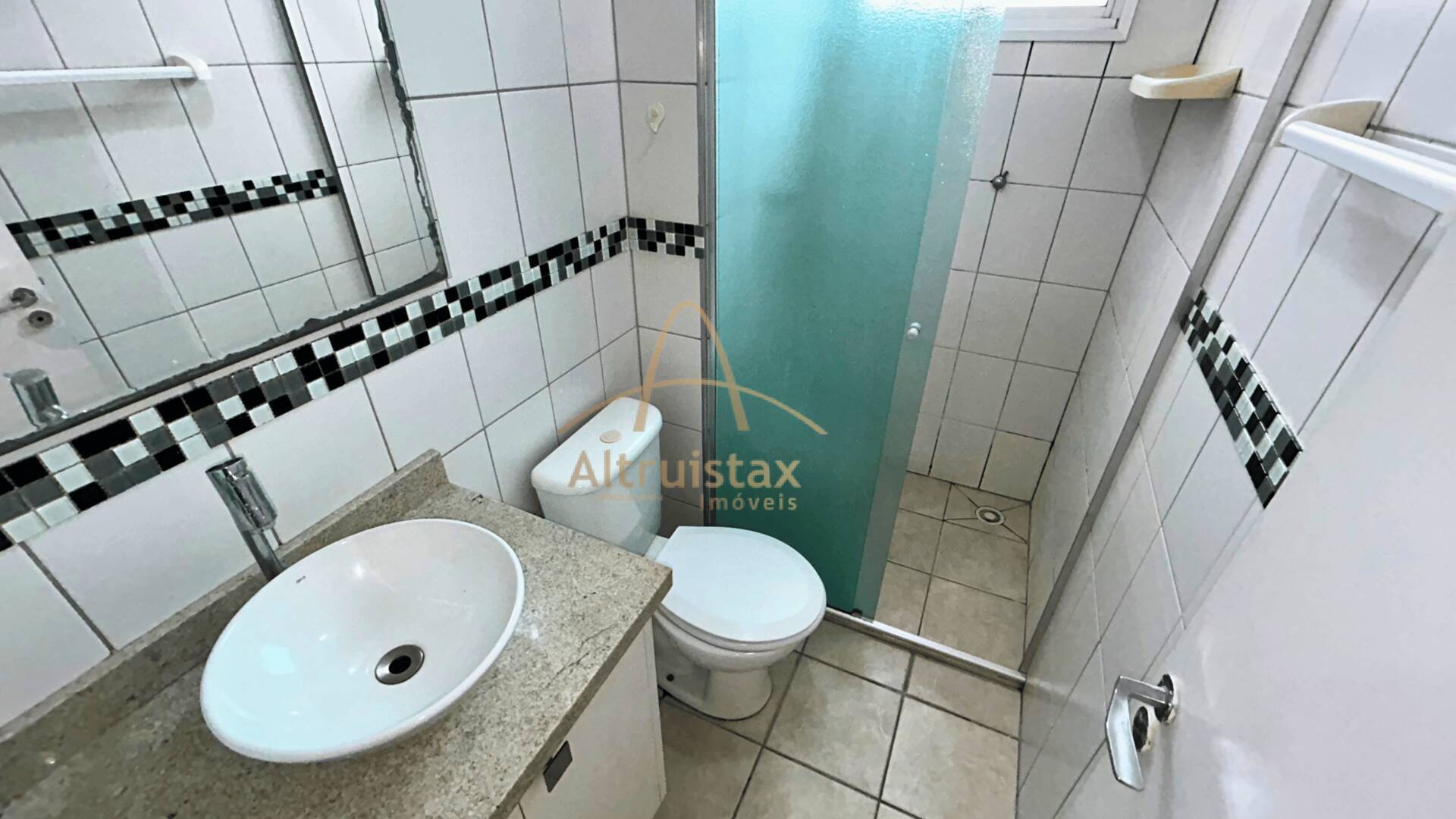 Apartamento à venda com 2 quartos, 55m² - Foto 25