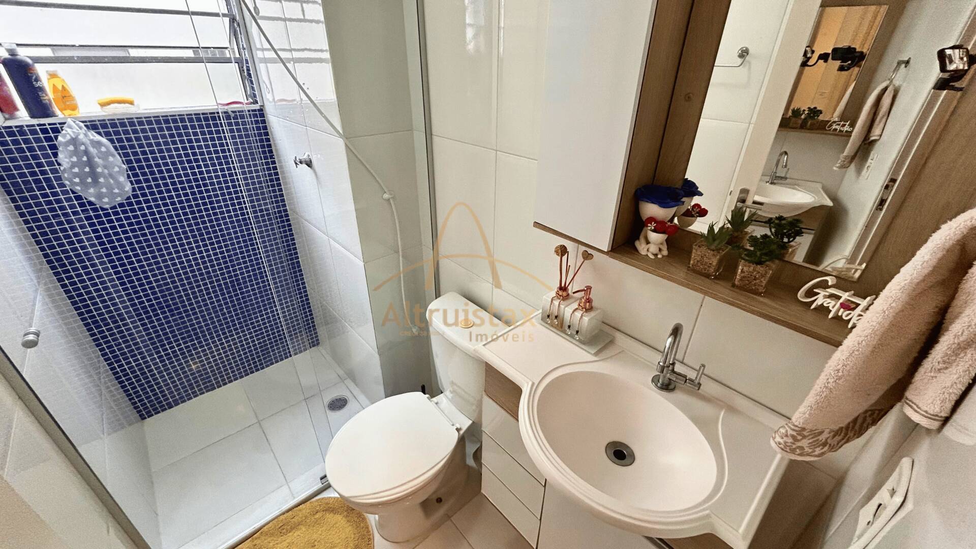 Apartamento à venda com 2 quartos, 42m² - Foto 17