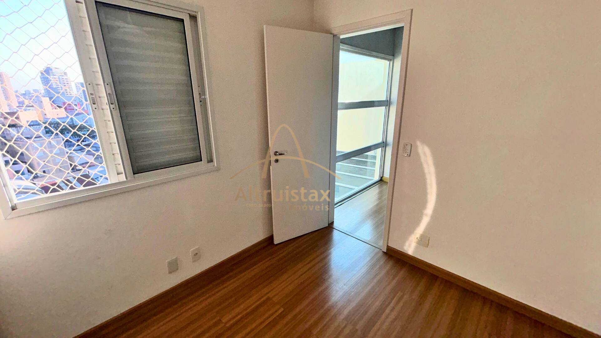 Apartamento à venda com 2 quartos, 90m² - Foto 69