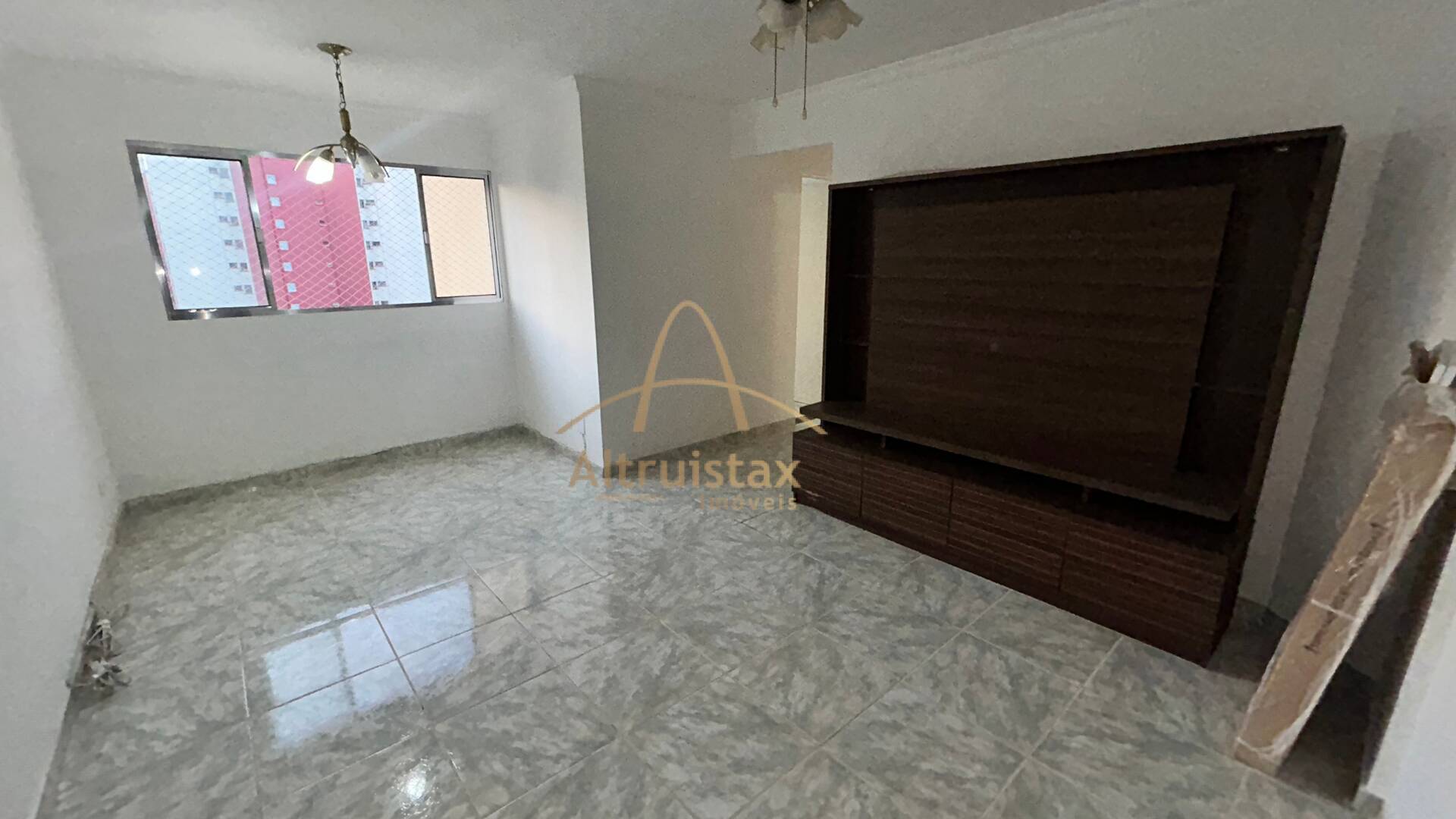 Apartamento à venda com 2 quartos, 55m² - Foto 1