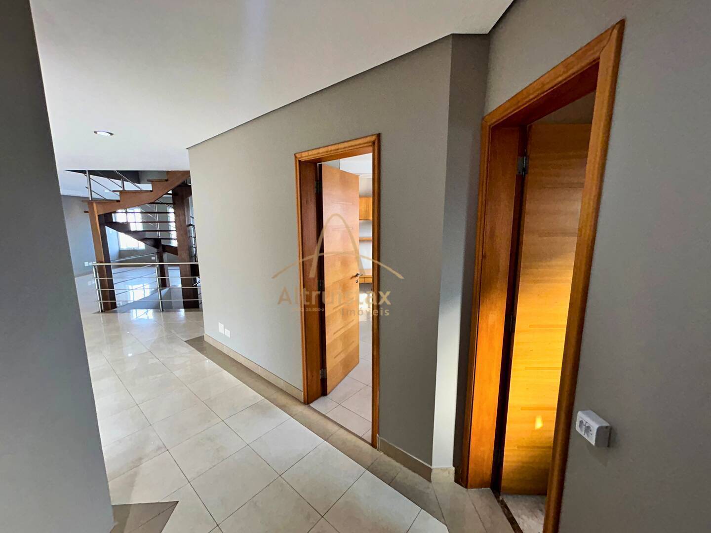 Casa à venda com 4 quartos, 440m² - Foto 13