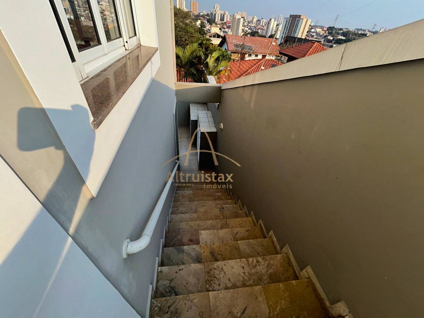 Casa à venda com 4 quartos, 440m² - Foto 42