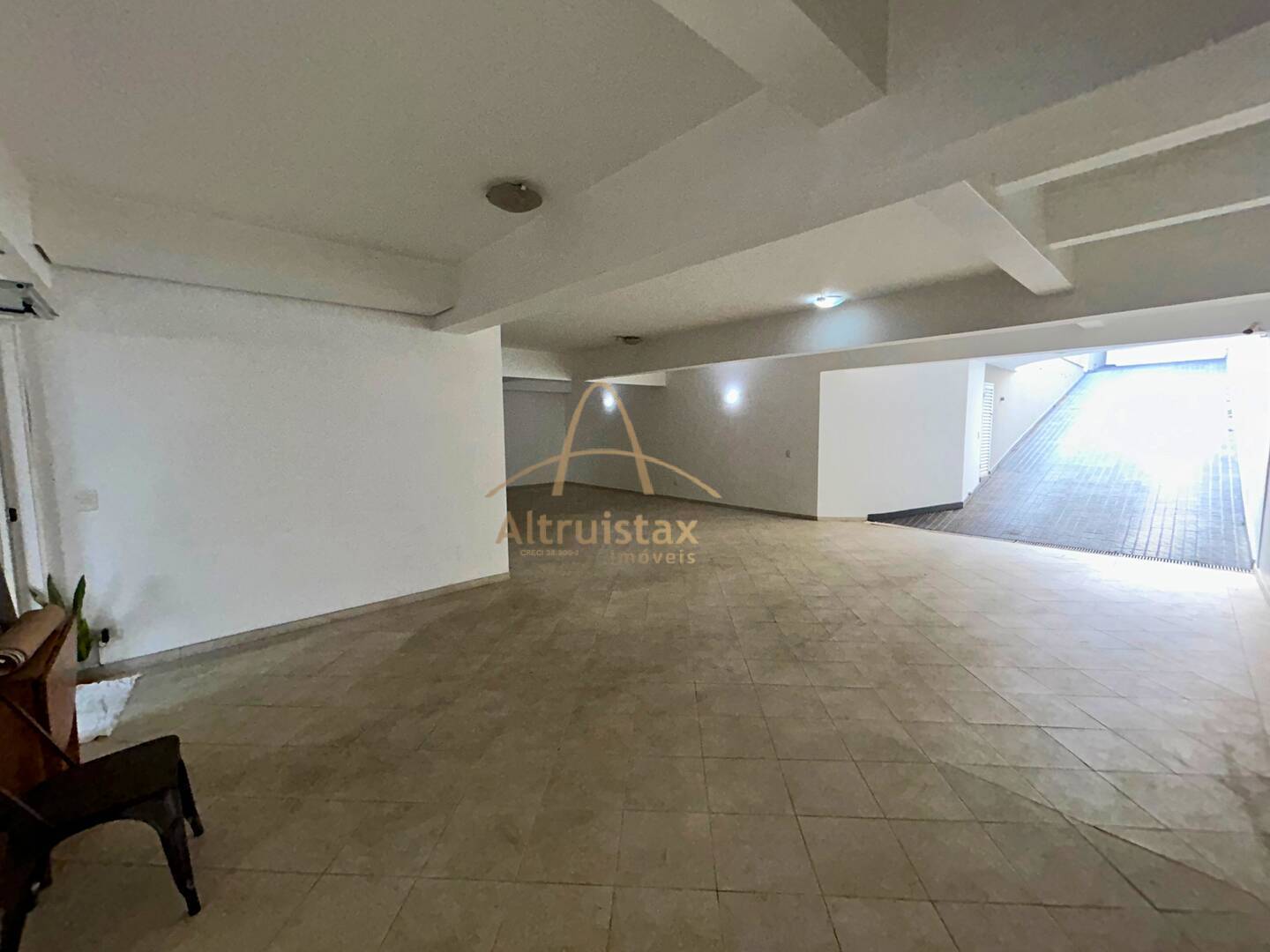 Casa à venda com 4 quartos, 440m² - Foto 71