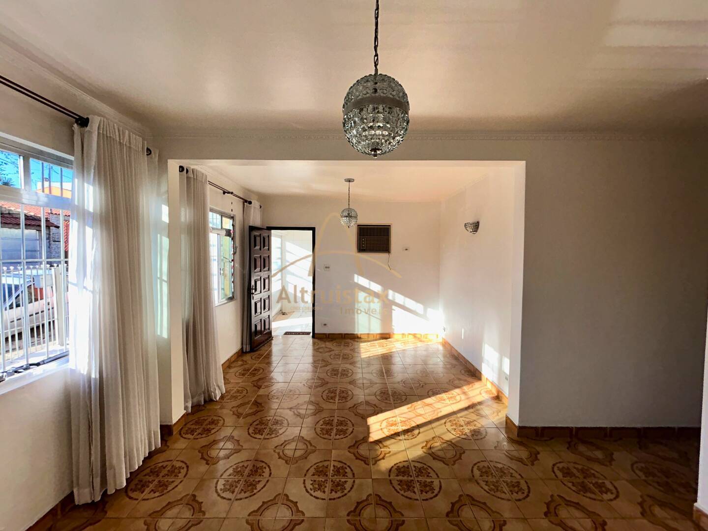 Casa à venda com 3 quartos, 154m² - Foto 5