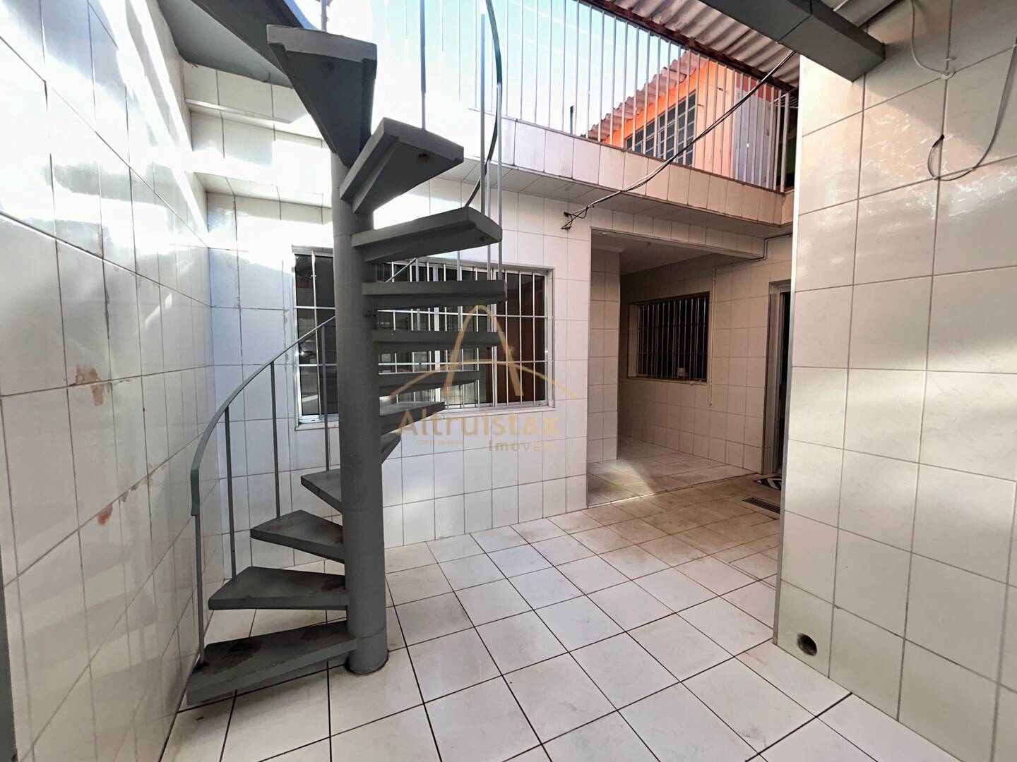 Casa à venda com 3 quartos, 154m² - Foto 32