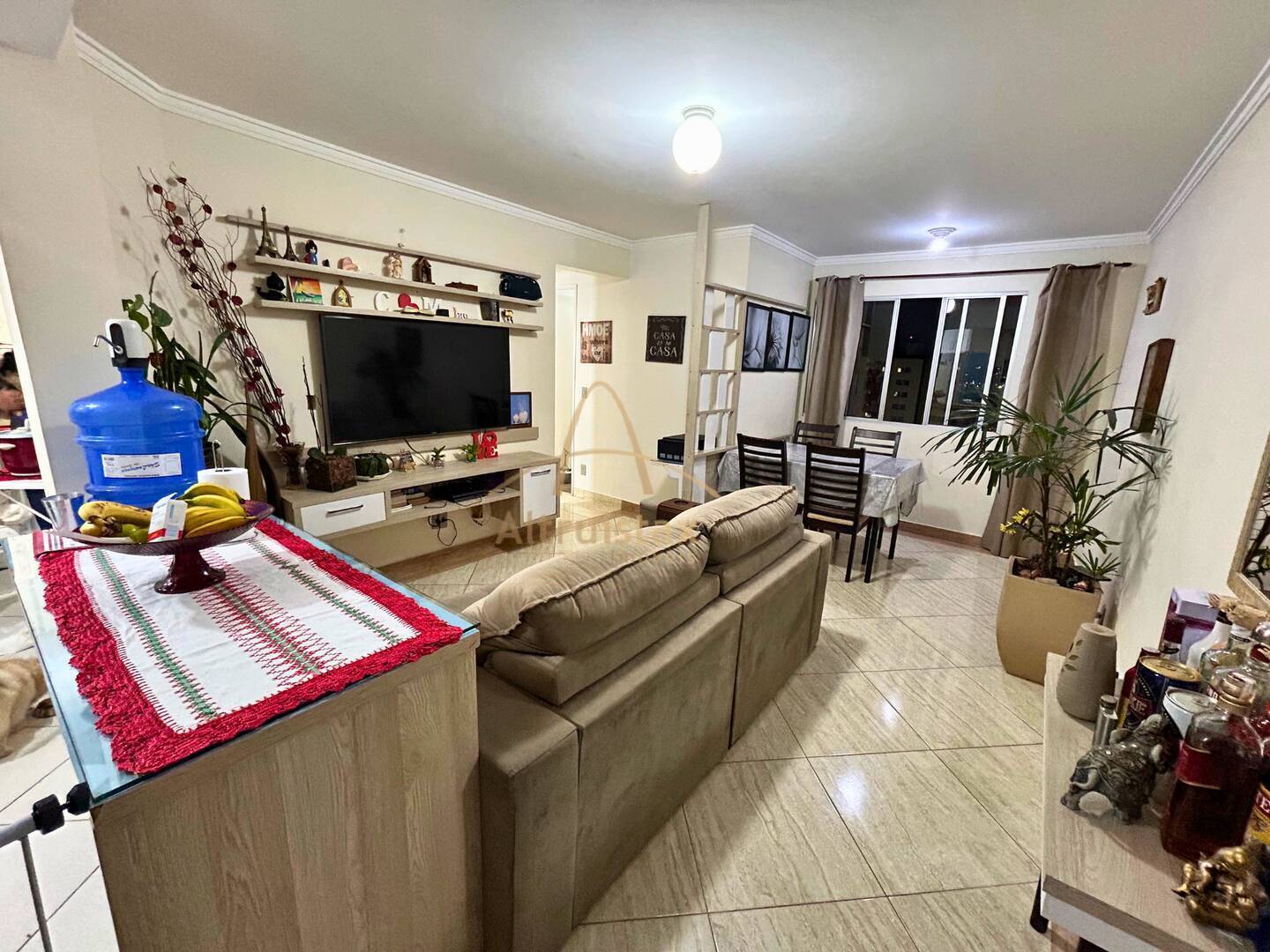 Apartamento à venda com 2 quartos, 55m² - Foto 2