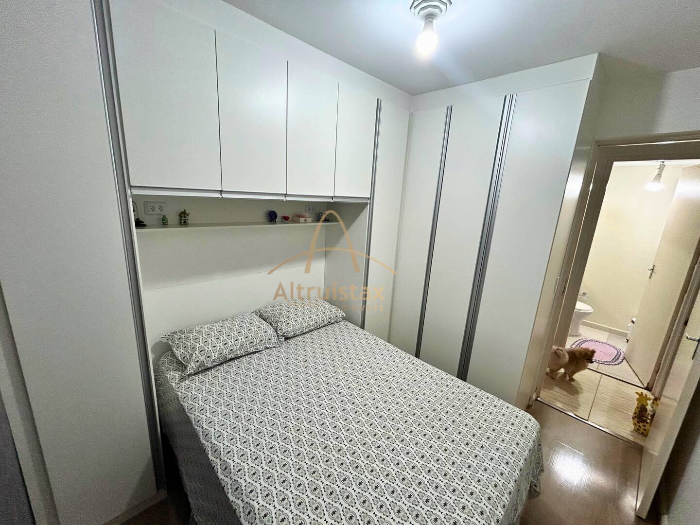 Apartamento à venda com 2 quartos, 55m² - Foto 13