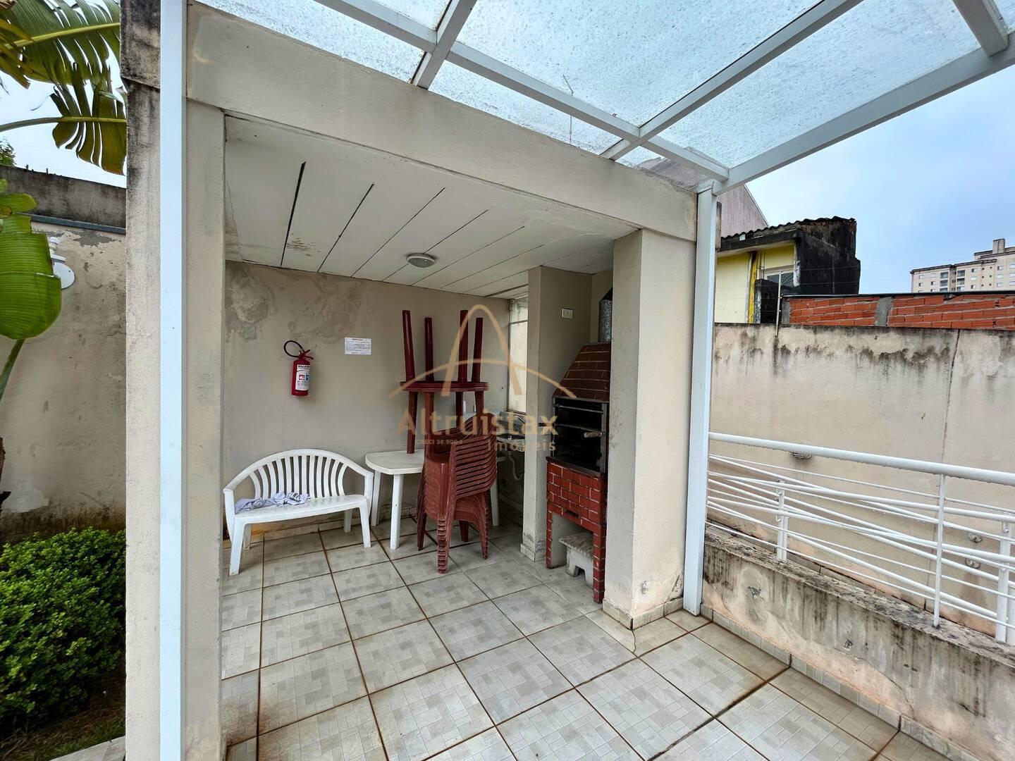 Apartamento à venda com 2 quartos, 50m² - Foto 29