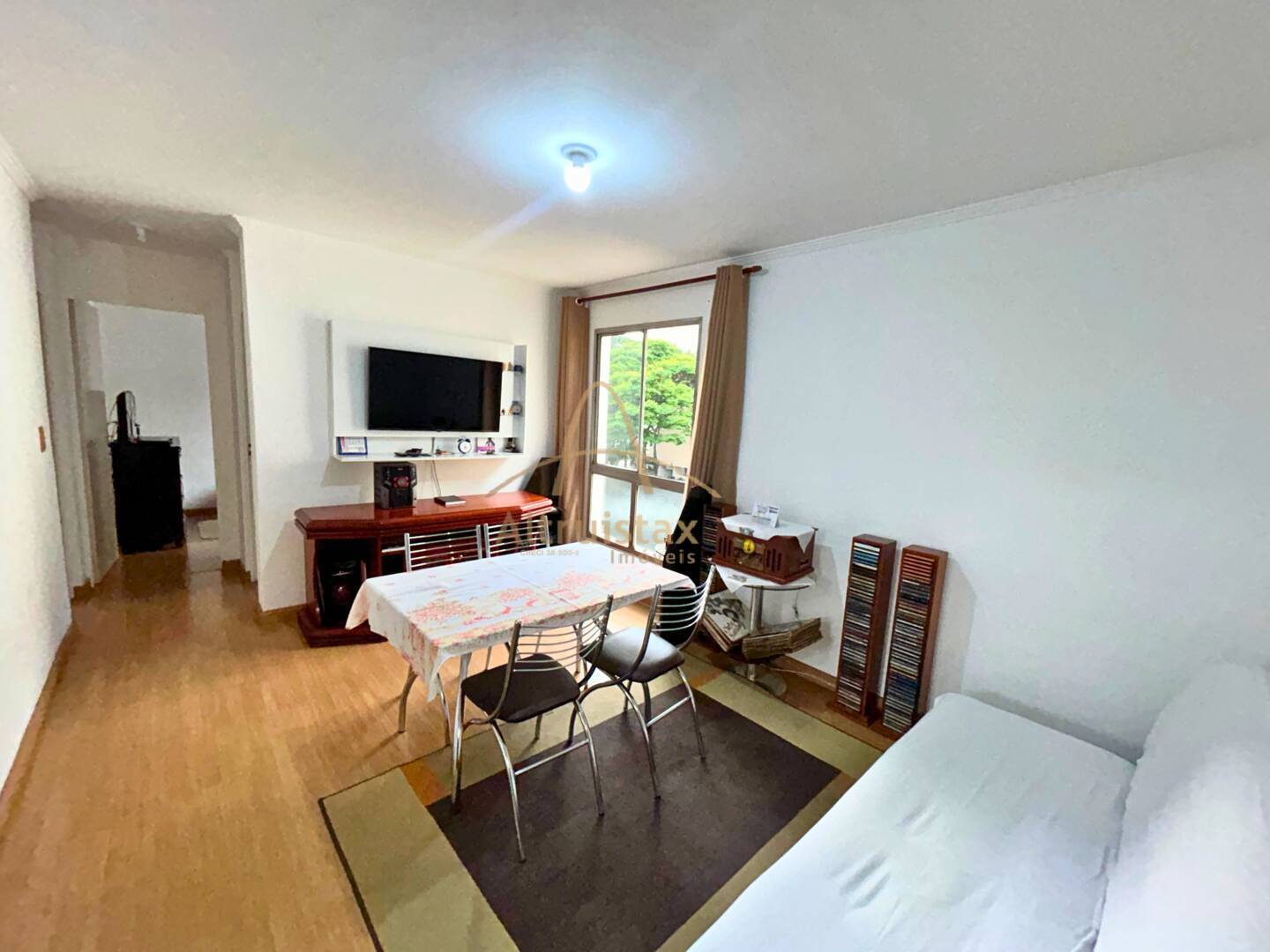 Apartamento à venda com 2 quartos, 52m² - Foto 1