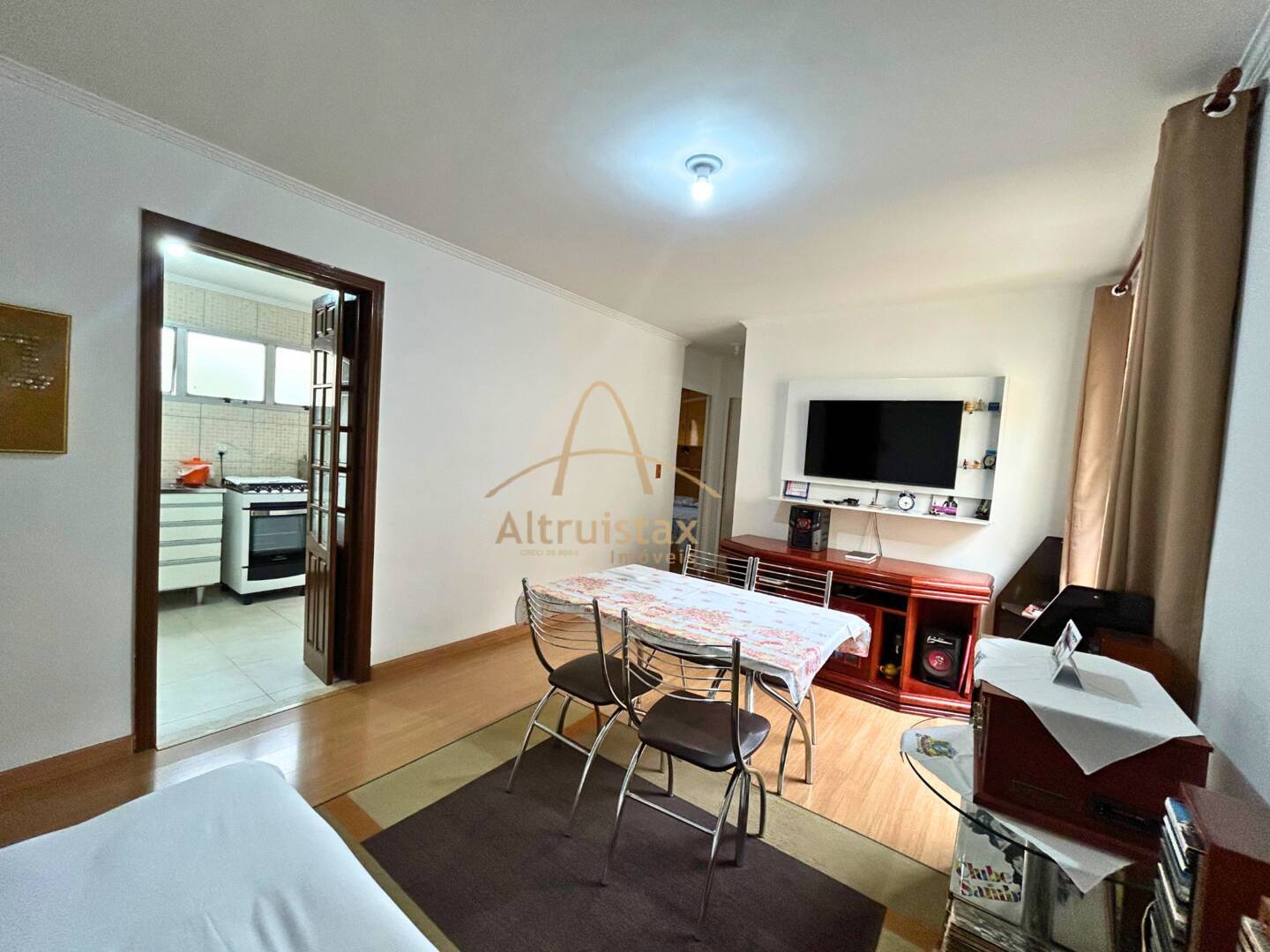 Apartamento à venda com 2 quartos, 52m² - Foto 2