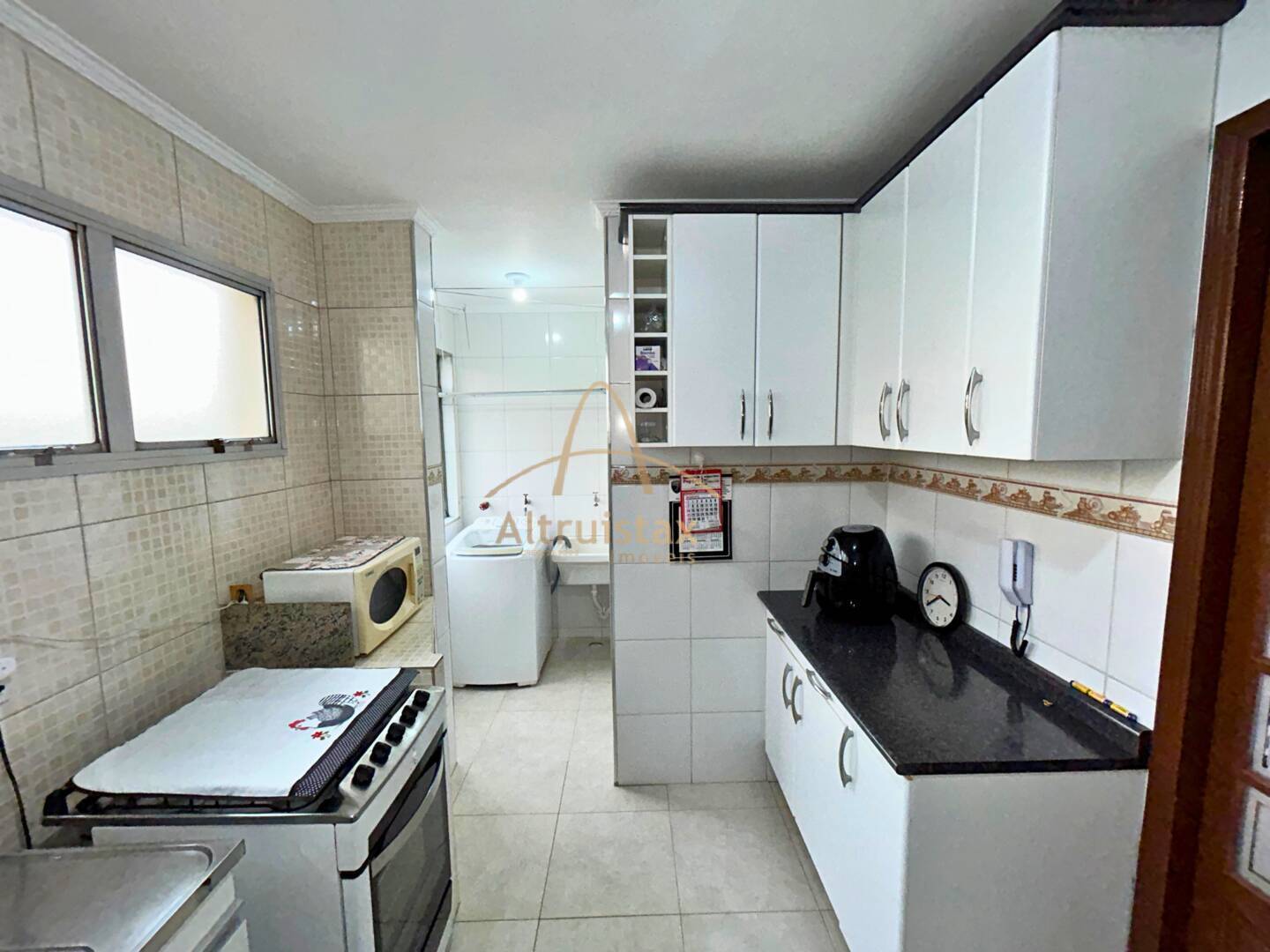 Apartamento à venda com 2 quartos, 52m² - Foto 22