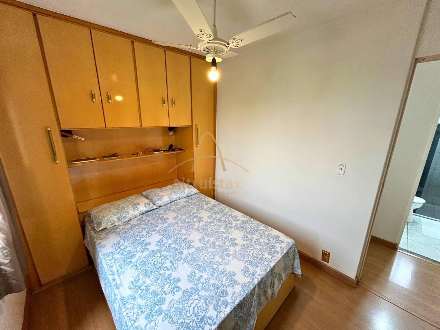 Apartamento à venda com 2 quartos, 52m² - Foto 8