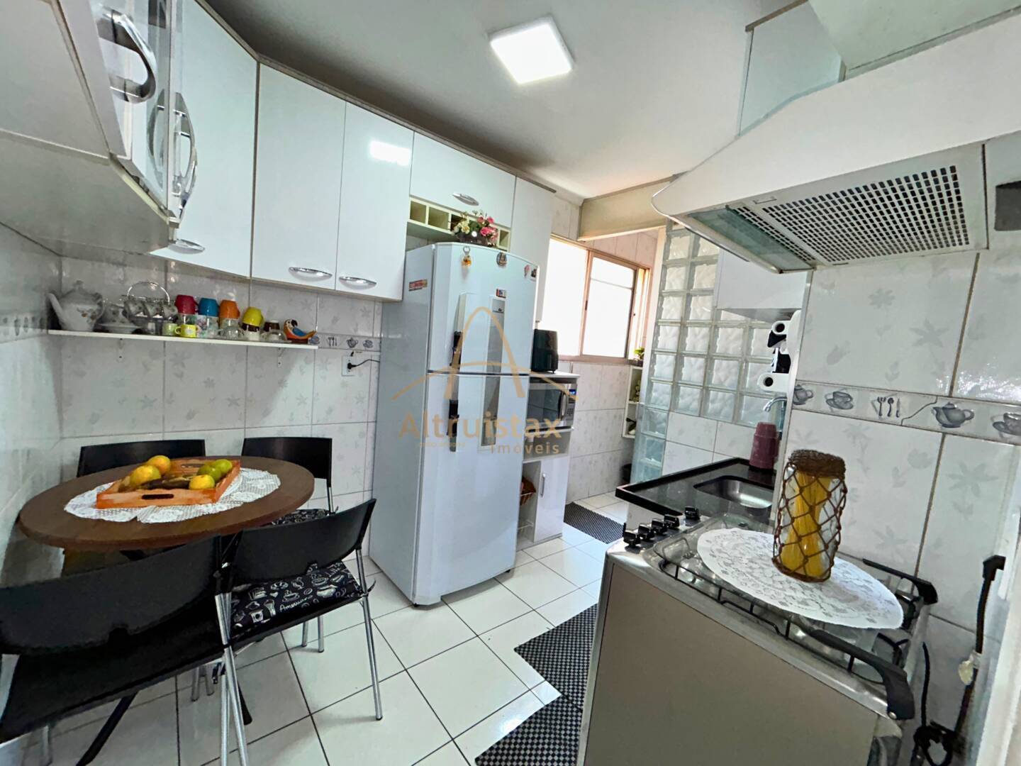 Apartamento à venda com 2 quartos, 56m² - Foto 25