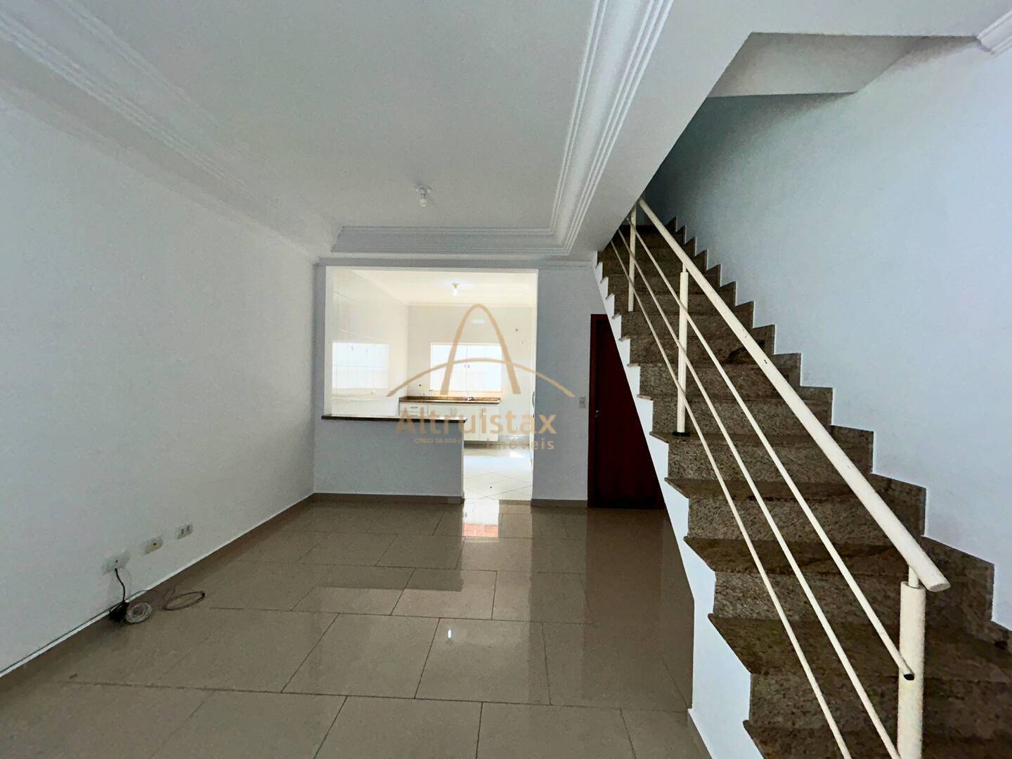 Casa à venda com 2 quartos, 91m² - Foto 5