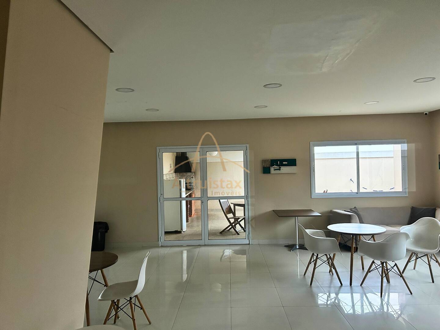 Apartamento à venda com 2 quartos, 46m² - Foto 33