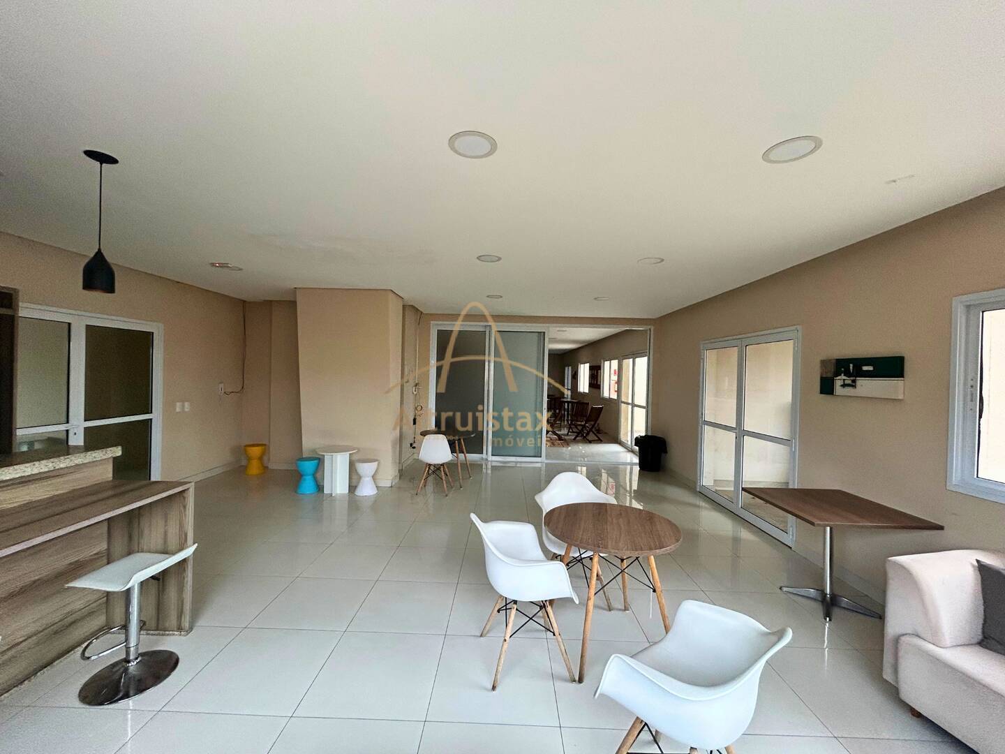 Apartamento à venda com 2 quartos, 46m² - Foto 37