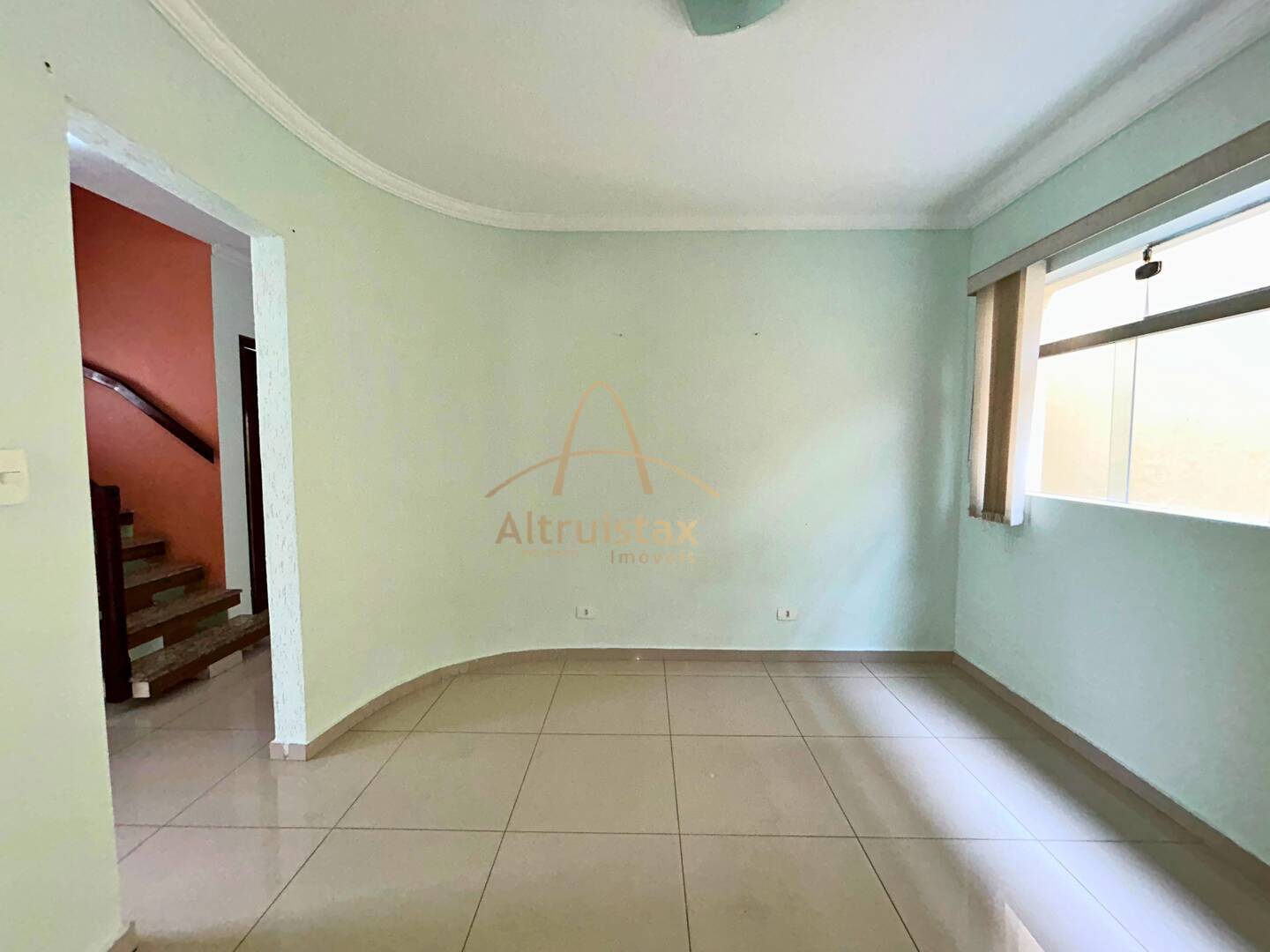 Casa à venda com 3 quartos, 358m² - Foto 18